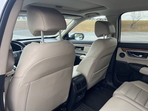 Used 2019 Honda CR-V EX-L image 17