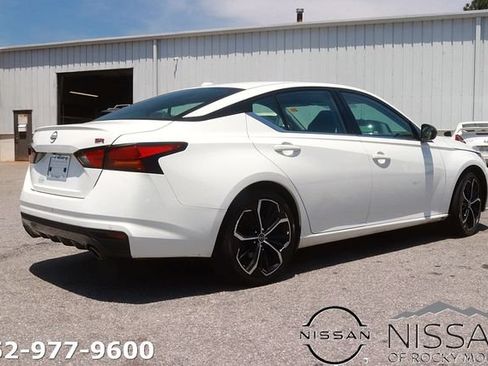 Certified 2024 Nissan Altima 2.5 SR FWD image 5