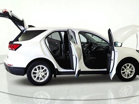 Used 2022 Chevrolet Equinox LT FWD image 12
