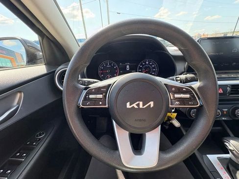 Used 2023 Kia Forte LXS FWD image 12