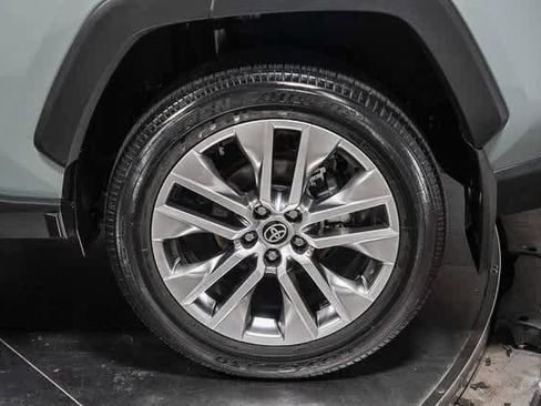 Certified 2022 Toyota RAV4 XLE Premium image 11