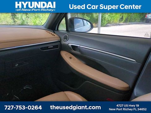 Certified 2021 Hyundai Sonata Limited FWD image 17