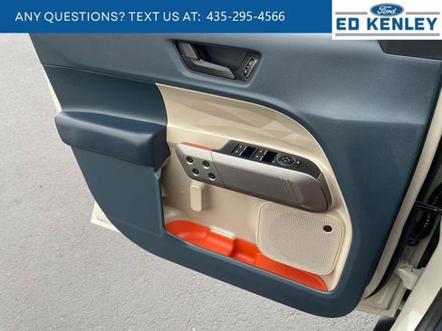 Used 2025 Ford Maverick Lariat w/ 4K Tow Package AWD/4WD image 17