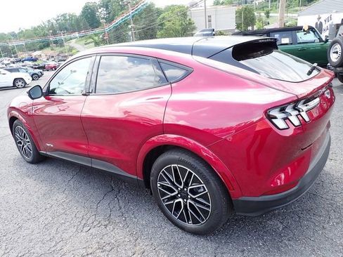 Used 2025 Ford Mustang Mach-E Premium AWD/4WD image 4