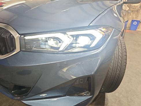 Used 2026 BMW 330i xDrive Sedan AWD/4WD image 33