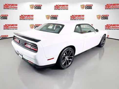 Used 2017 Dodge Challenger R/T Scat Pack image 14