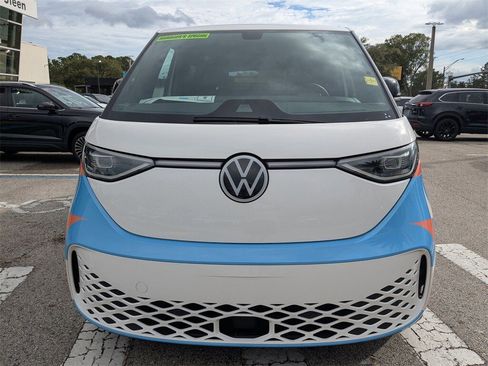 New 2025 Volkswagen ID. Buzz Pro S image 16