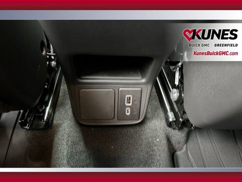 New 2026 Buick Encore GX Preferred w/ Comfort Package AWD/4WD image 35
