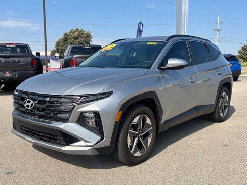Used 2025 Hyundai Tucson SEL image 2