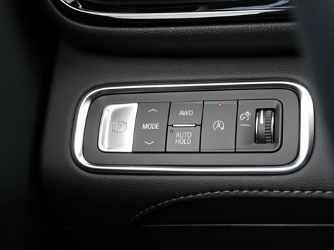 New 2026 Buick Enclave Sport Touring w/ Power Package image 17