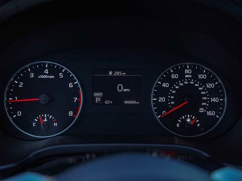 Certified 2021 Kia Seltos S image 15