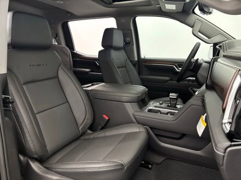 New 2026 GMC Sierra 1500 Denali w/ Denali Reserve Package image 40