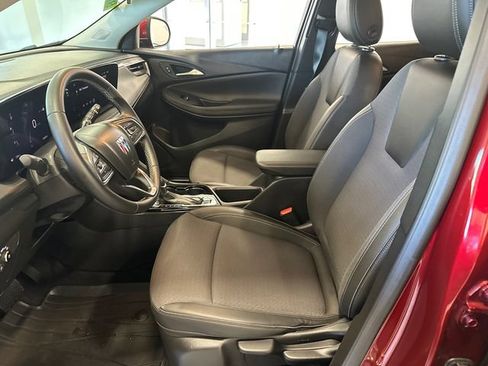 Used 2024 Buick Encore GX Preferred FWD image 25