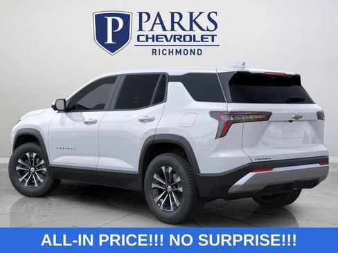 New 2026 Chevrolet Equinox LT w/ Convenience Package II FWD image 3