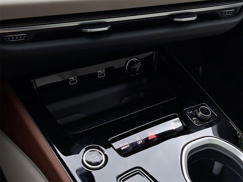 Certified 2026 Audi A6 Prestige image 14