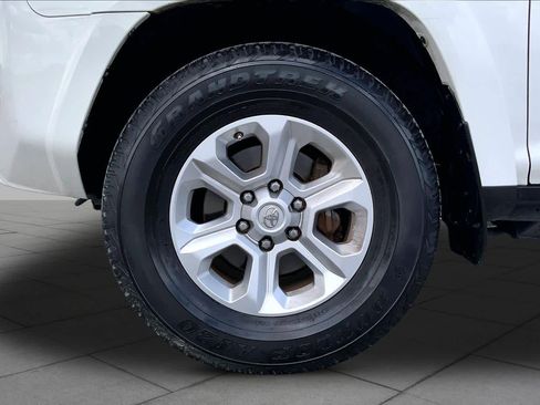 Used 2021 Toyota 4Runner SR5 image 11