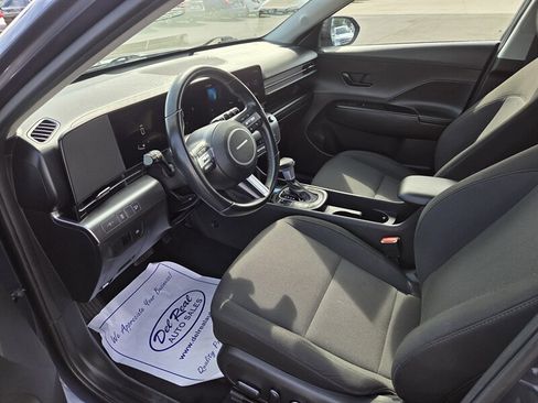 Used 2024 Hyundai Kona SEL AWD/4WD image 10