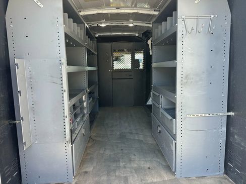 Used 2018 Ford Transit 150 148 Medium Roof image 17