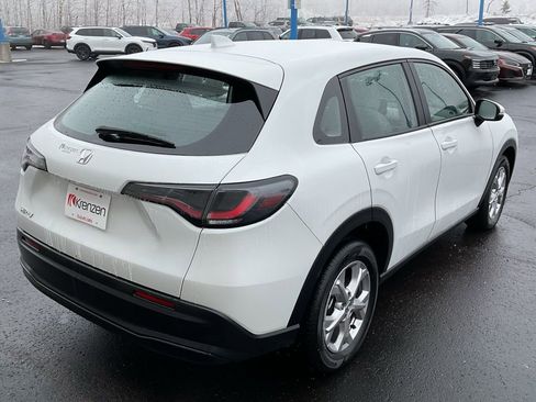Used 2025 Honda HR-V LX image 5