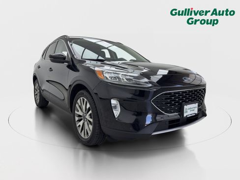 Used 2020 Ford Escape Titanium AWD/4WD image 13