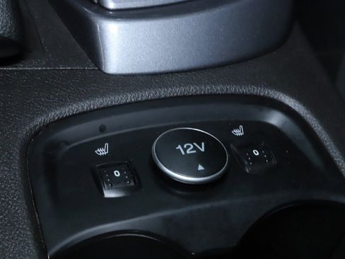 Used 2014 Ford Focus Titanium image 27