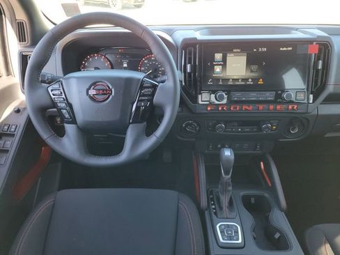 New 2026 Nissan Frontier PRO-4X w/ Pro-4x Convenience Package AWD/4WD image 8
