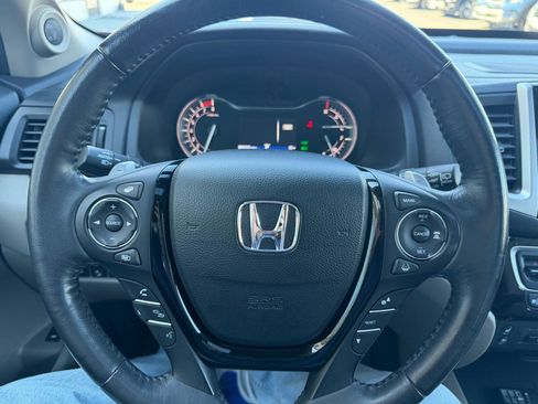 Used 2018 Honda Pilot Elite image 14