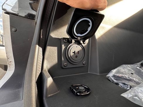 Used 2024 Chevrolet Silverado EV W/T image 29