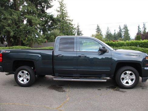 Used 2017 Chevrolet Silverado 1500 LT w/ All Star Edition AWD/4WD image 13