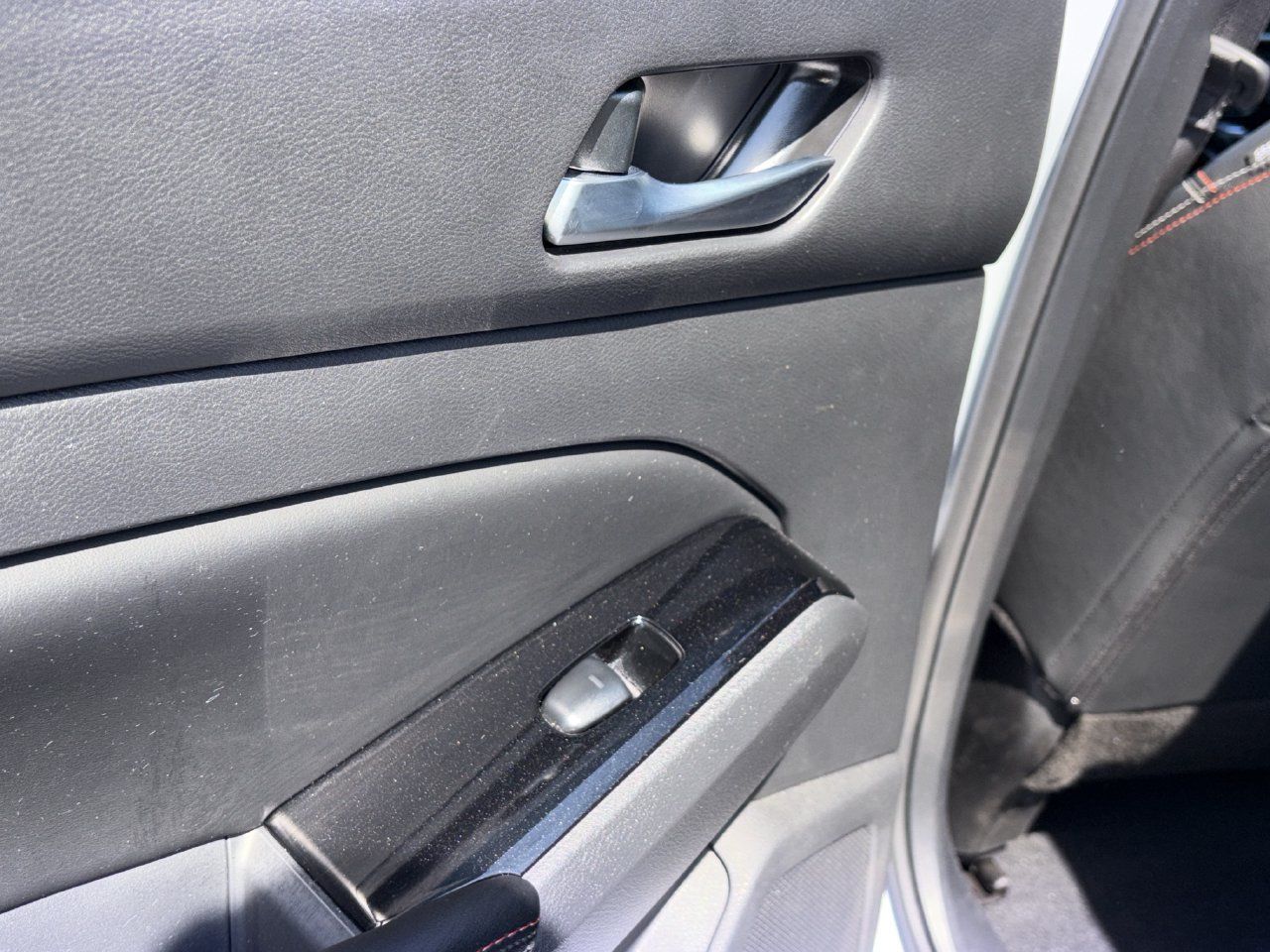 Certified 2025 Nissan Altima 2.5 SR w/ SR Premium Package FWD image 17