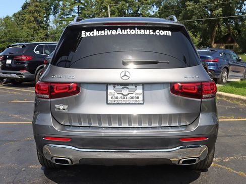 Used 2020 Mercedes-Benz GLB 250 4MATIC image 16