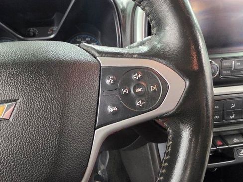 Used 2015 Chevrolet Colorado LT w/ Luxury Package RWD image 19