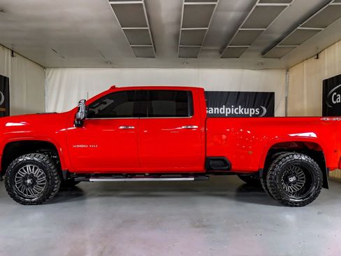 Used 2024 Chevrolet Silverado 3500 LTZ w/ LTZ Plus Package image 12