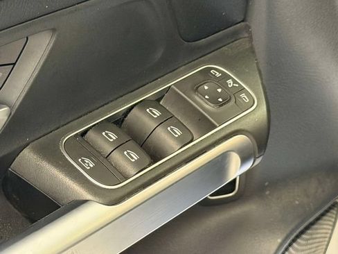 Certified 2024 Mercedes-Benz GLB 250 4MATIC image 15