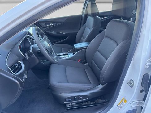 Used 2024 Chevrolet Malibu LT FWD image 10