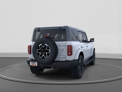 New 2025 Ford Bronco Outer Banks image 8
