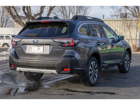 Certified 2024 Subaru Outback Limited image 3