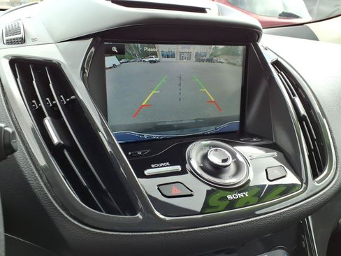 Used 2015 Ford Escape Titanium AWD/4WD image 19