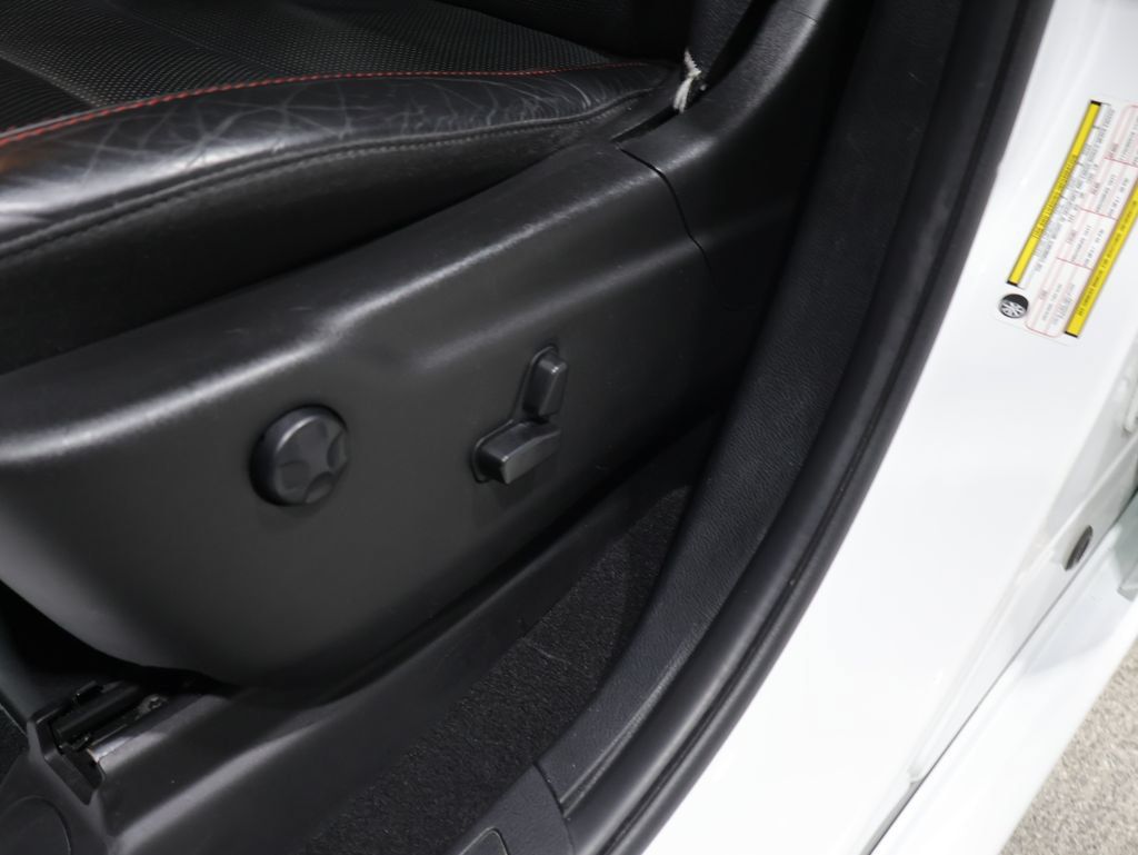 Used 2024 Dodge Durango GT AWD/4WD image 10
