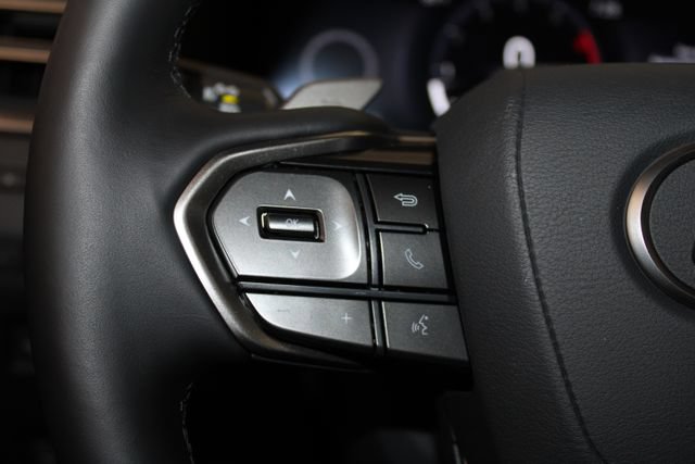 Used 2025 Lexus GX 550 AWD/4WD image 32