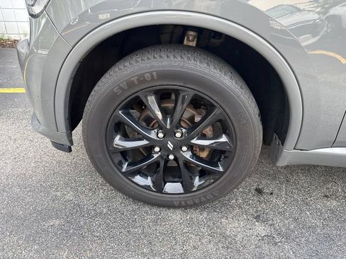 Used 2019 Dodge Durango SXT AWD/4WD image 12