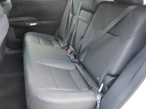 Used 2023 Lexus RX 350 Premium w/ Accessory Package AWD/4WD image 29