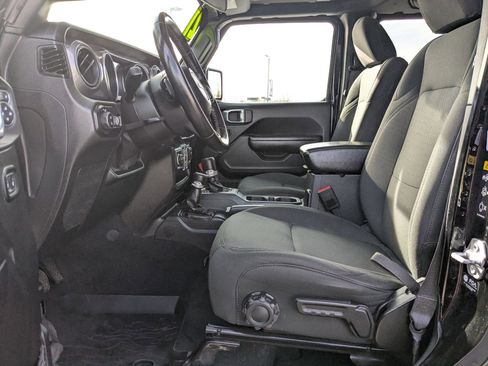 Used 2021 Jeep Gladiator Willys image 26