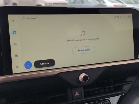 Certified 2023 Toyota Crown Limited image 21