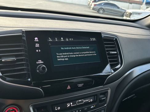 Certified 2022 Honda Pilot Sport image 19