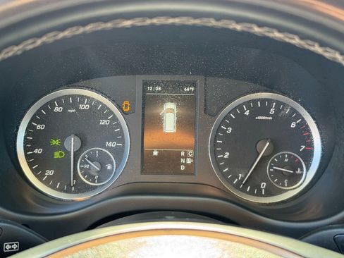 Used 2020 Mercedes-Benz Metris image 25