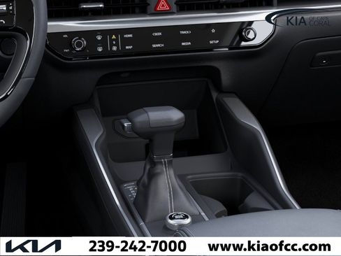 New 2026 Kia Sorento LX FWD image 23