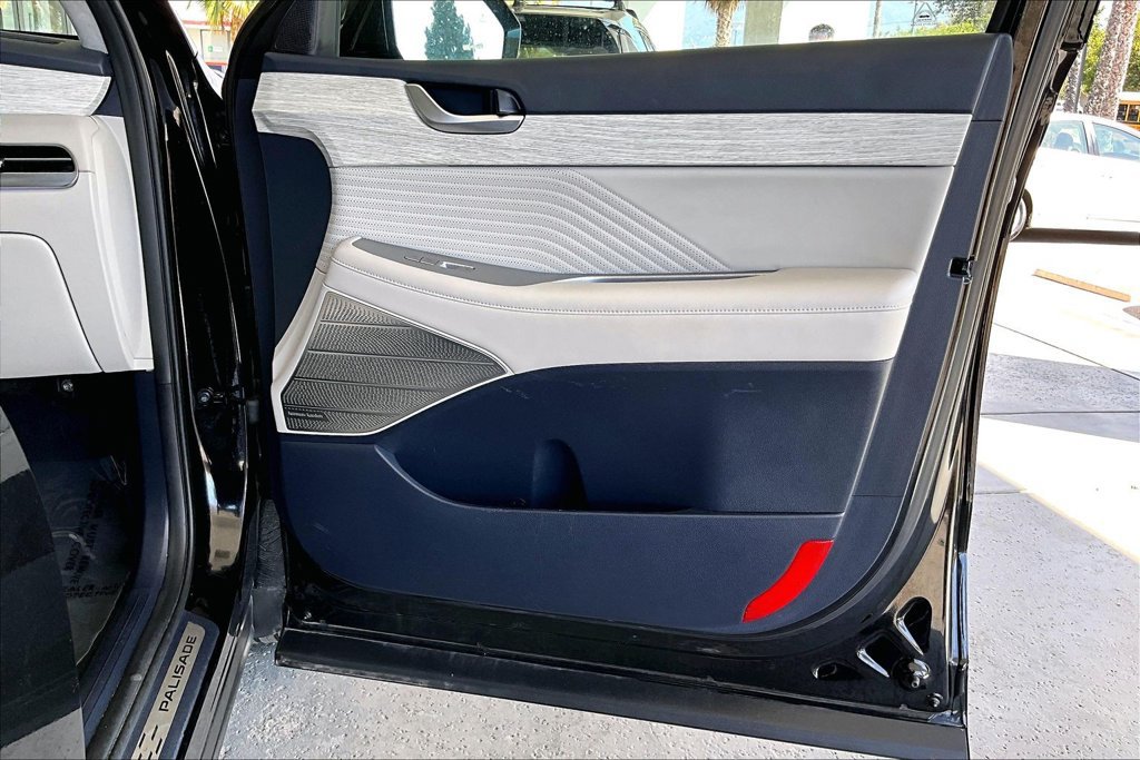 Used 2024 Hyundai Palisade Calligraphy FWD image 29