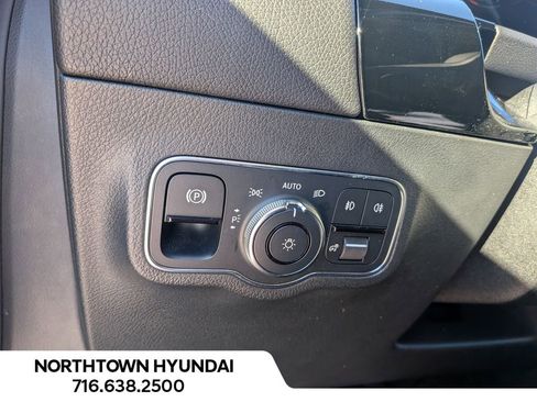 Used 2021 Mercedes-Benz GLA 250 4MATIC image 28