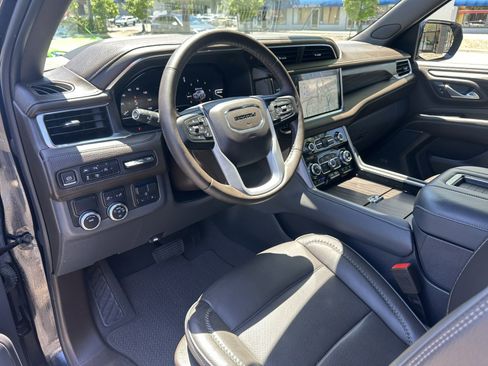 Used 2023 GMC Yukon Denali w/ Max Trailering Package RWD image 19